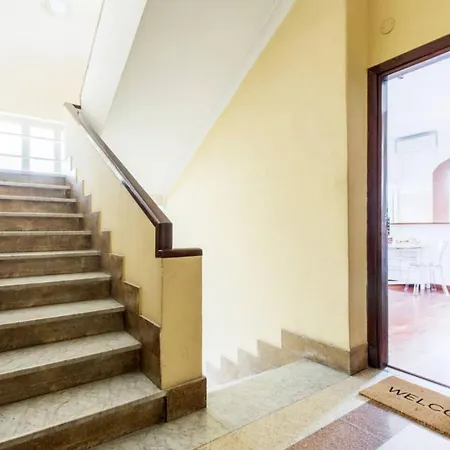 Welcome Dhome - Cozy Penthouse With St. Peter View Daire