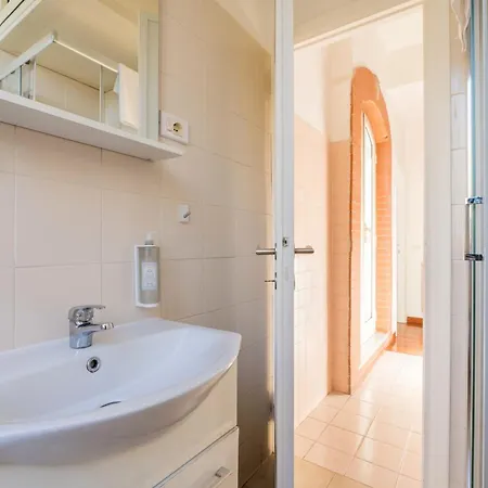 Daire Welcome Dhome - Cozy Penthouse With St. Peter View *