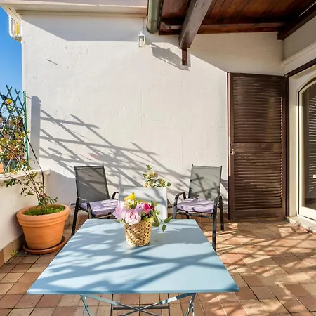Welcome Dhome - Cozy Penthouse With St. Peter View Rome